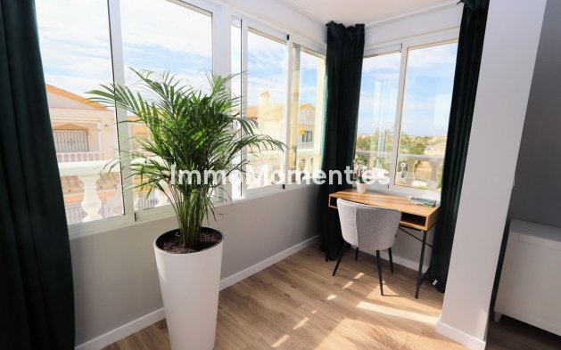 Wiederverkauf - Reihenhaus - Orihuela - Punta Prima