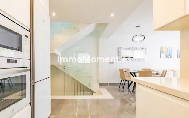 Revente - Villa - Orihuela - Los Balcones