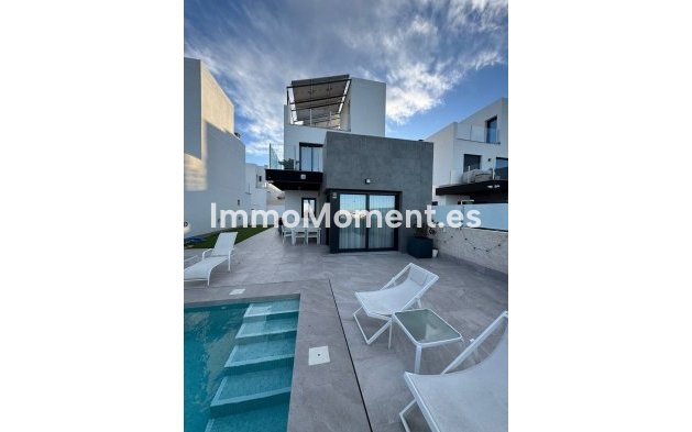 Revente - Villa - Orihuela - Los Balcones