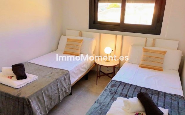 Resale - Apartment - Orihuela - Villamartin