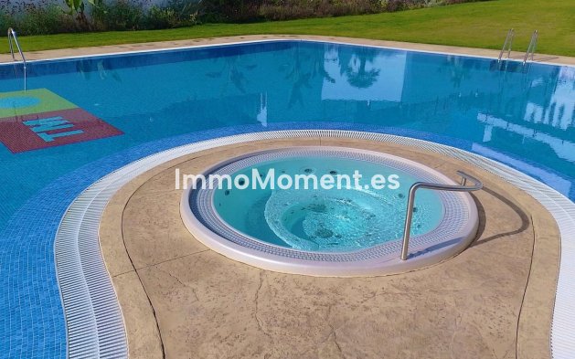 Resale - Apartment - Orihuela - Villamartin