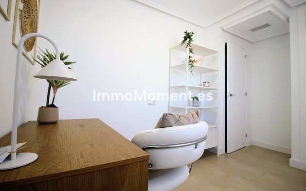 Wiederverkauf - Wohnung - Torrevieja - Torrevieja Centro