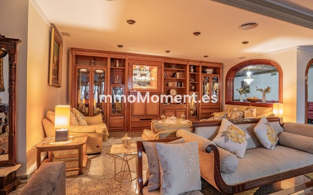 Wiederverkauf - Villa - Benalmadena - Benalmadena Pueblo