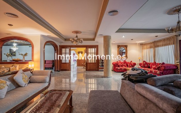 Wiederverkauf - Villa - Benalmadena - Benalmadena Pueblo