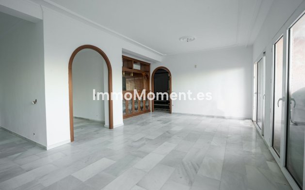 Wiederverkauf - Villa - Benalmadena - Benalmadena Pueblo