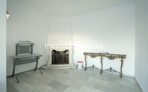 Wiederverkauf - Villa - Benalmadena - Benalmadena Pueblo