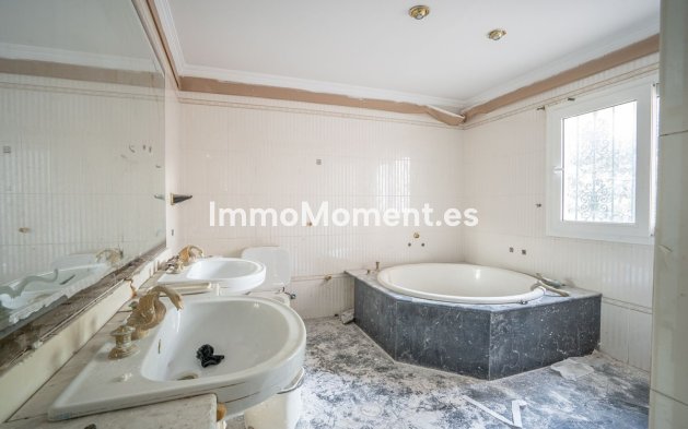 Wiederverkauf - Villa - Benalmadena - Benalmadena Pueblo