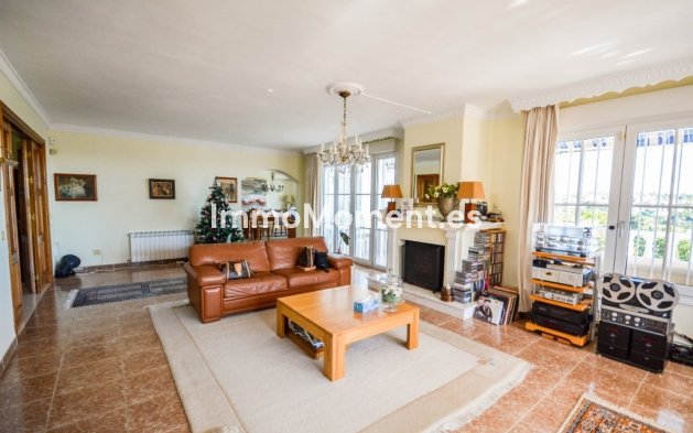 Revente - Villa - Estepona  - Estepona Centro