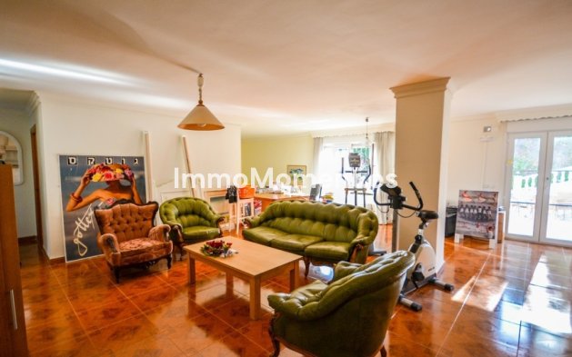 Revente - Villa - Estepona  - Estepona Centro