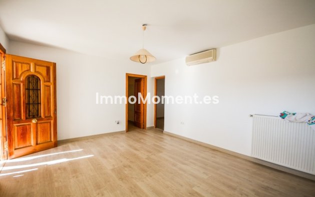 Revente - Villa - Estepona  - Estepona Centro