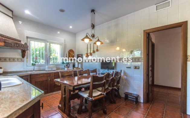 Revente - Maison de campagne - Intérieur                       - Coín