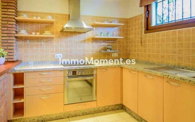 Reventa - Casa de campo - Interior  - Coín