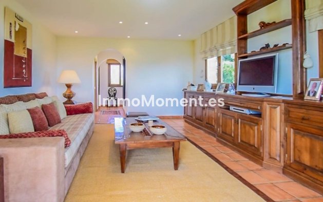 Reventa - Casa de campo - Interior  - Coín