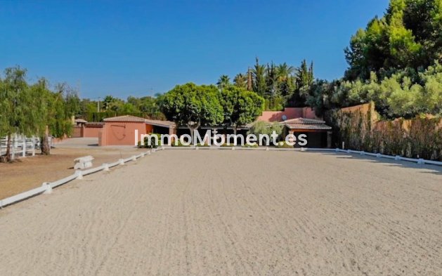 Reventa - Casa de campo - Interior  - Coín