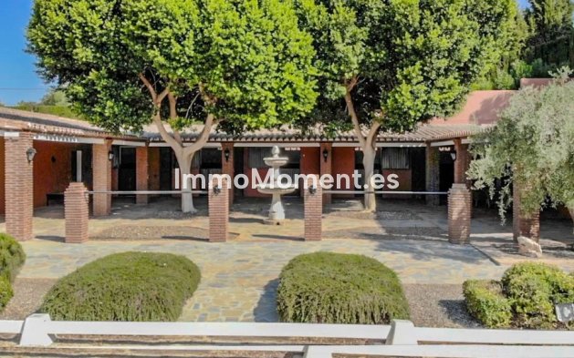 Reventa - Casa de campo - Interior  - Coín