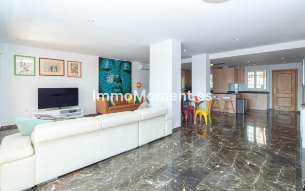 Wiederverkauf - Wohnung - Fuengirola - Carvajal