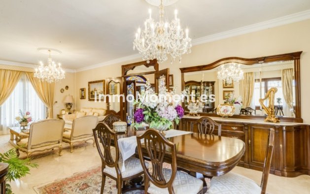 Reventa - Villa - Interior  - Alhaurín el Grande Centro