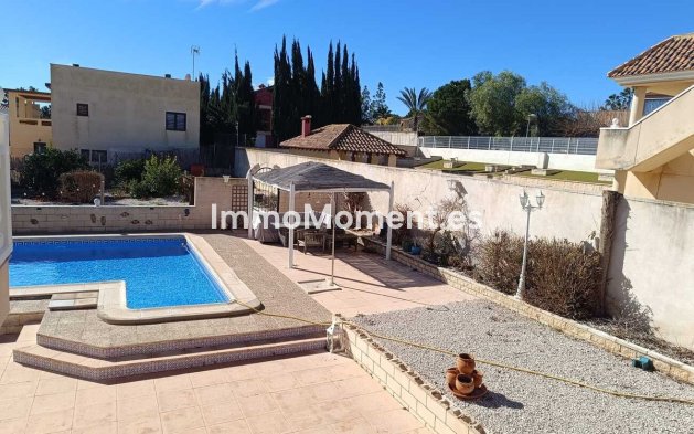 Revente - Villa - Fortuna - El Reloj