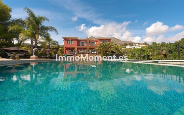 Wiederverkauf - Villa - Benalmadena - Benalmadena Centro