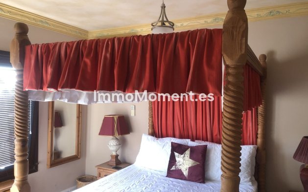 Wiederverkauf - Villa - Benalmadena - Benalmadena Centro