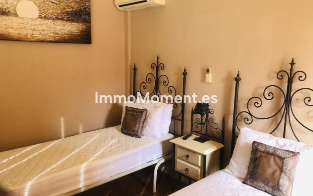 Wiederverkauf - Villa - Benalmadena - Benalmadena Centro