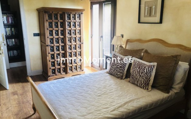 Wiederverkauf - Villa - Benalmadena - Benalmadena Centro