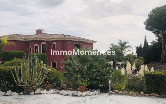 Wiederverkauf - Villa - Benalmadena - Benalmadena Centro