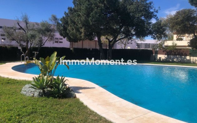 Wiederverkauf - Villa - Marbella - Elviria