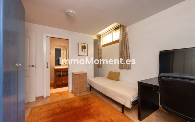 Wiederverkauf - Villa - Marbella - Elviria