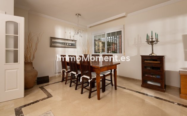 Wiederverkauf - Villa - Marbella - Elviria