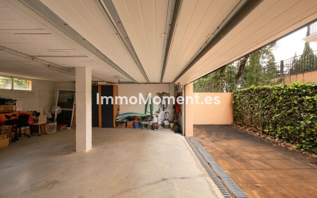 Wiederverkauf - Villa - Marbella - Elviria