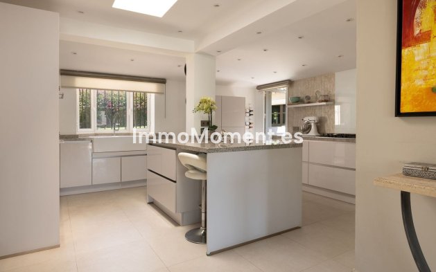 Revente - Villa - Marbella - Río Real