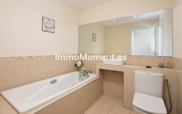 Revente - Villa - Marbella - Río Real