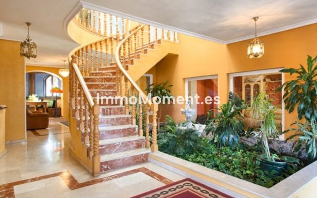 Revente - Villa - Benalmadena - Torrequebrada