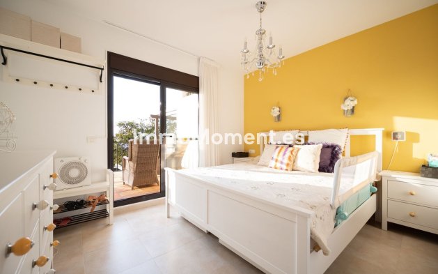 Wiederverkauf - Wohnung - Marbella - Altos de los Monteros