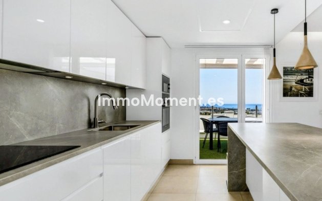 Reventa - Apartamento - Marbella - Altos de los Monteros