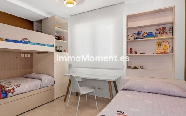Reventa - Apartamento - Marbella - Altos de los Monteros