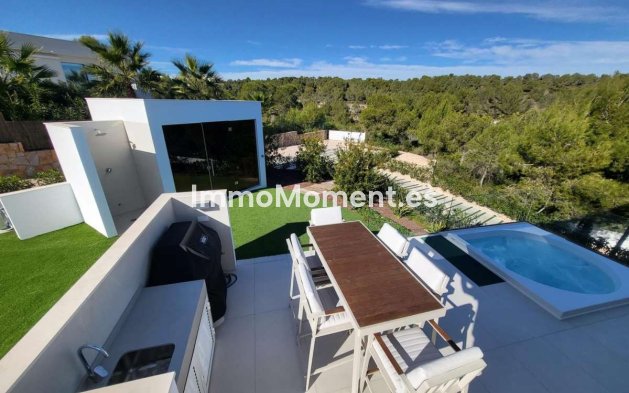 Wiederverkauf - Villa - Orihuela - Las Colinas Golf