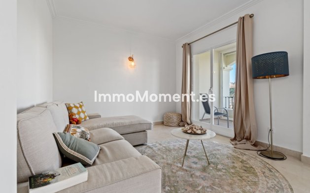 Resale - Apartment - Benahavís - La Quinta