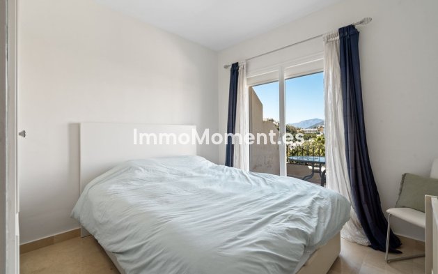 Resale - Apartment - Benahavís - La Quinta