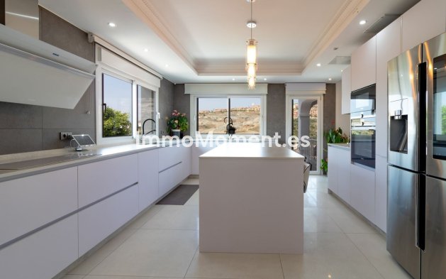 Revente - Villa - Benahavís - Benahavís Centro