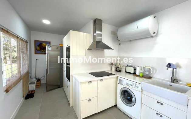 Revente - Villa - Estepona  - Estepona Centro