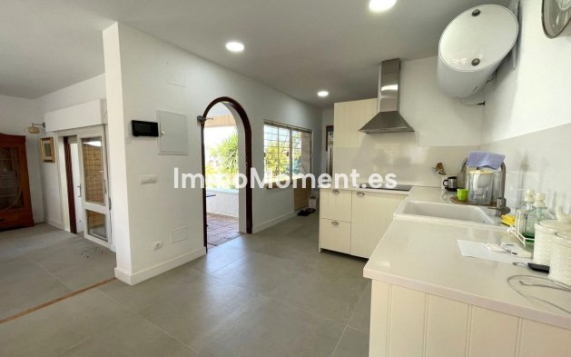 Revente - Villa - Estepona  - Estepona Centro