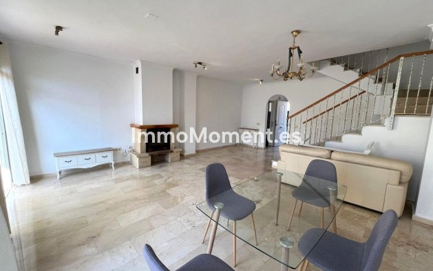 Revente - Maison mitoyenne - Estepona  - Estepona Centro