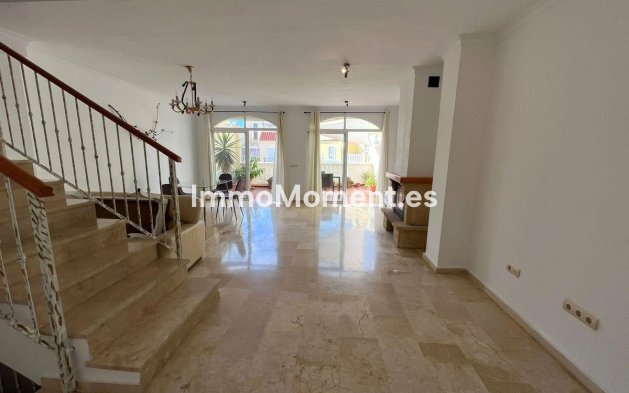 Revente - Maison mitoyenne - Estepona  - Estepona Centro