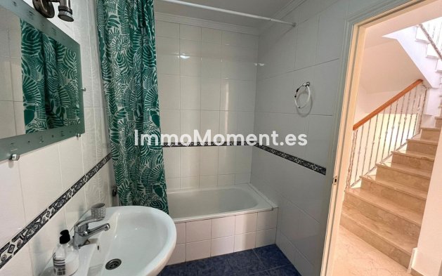 Revente - Maison mitoyenne - Estepona  - Estepona Centro