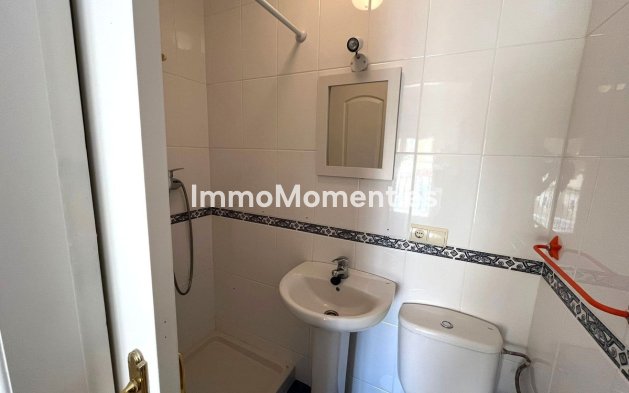 Revente - Maison mitoyenne - Estepona  - Estepona Centro