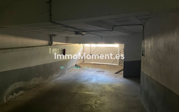 Revente - Maison mitoyenne - Estepona  - Estepona Centro