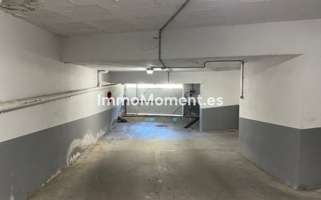 Revente - Maison mitoyenne - Estepona  - Estepona Centro