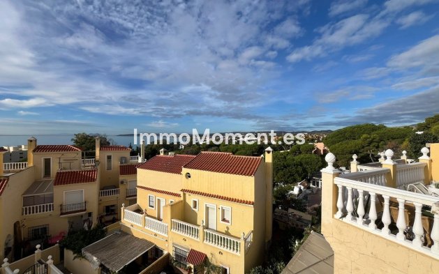 Revente - Maison mitoyenne - Estepona  - Estepona Centro